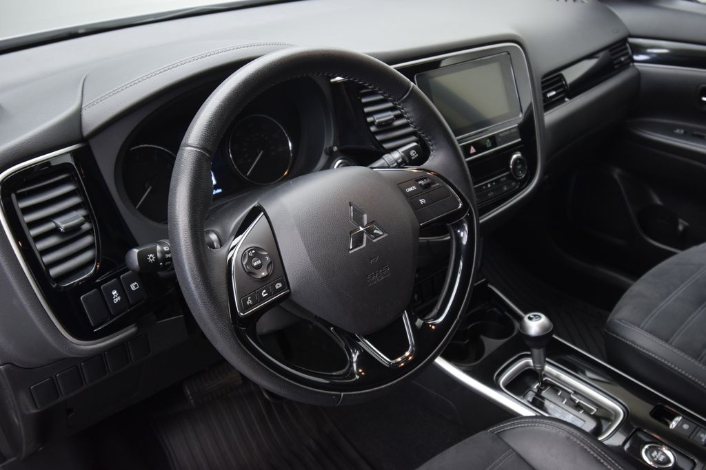 used 2019 Mitsubishi Outlander car, priced at $17,700