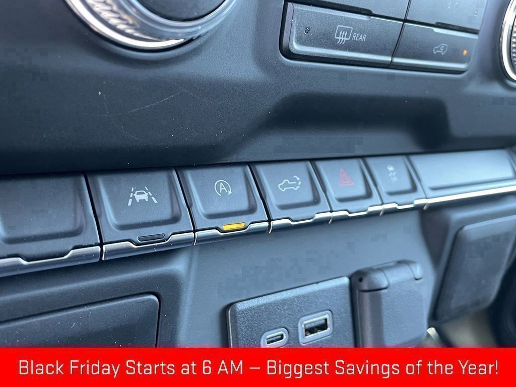 new 2025 GMC Sierra 1500 car, priced at $41,334