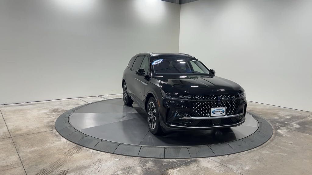 new 2025 Lincoln Nautilus car, priced at $67,160