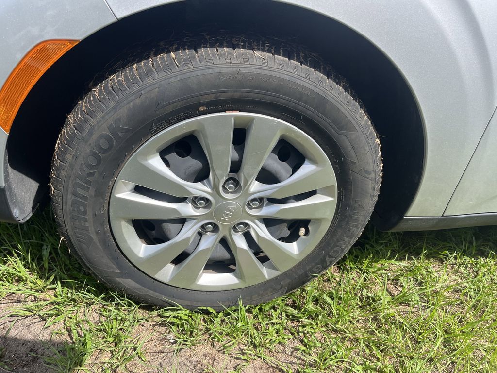 used 2021 Kia Soul car, priced at $16,991