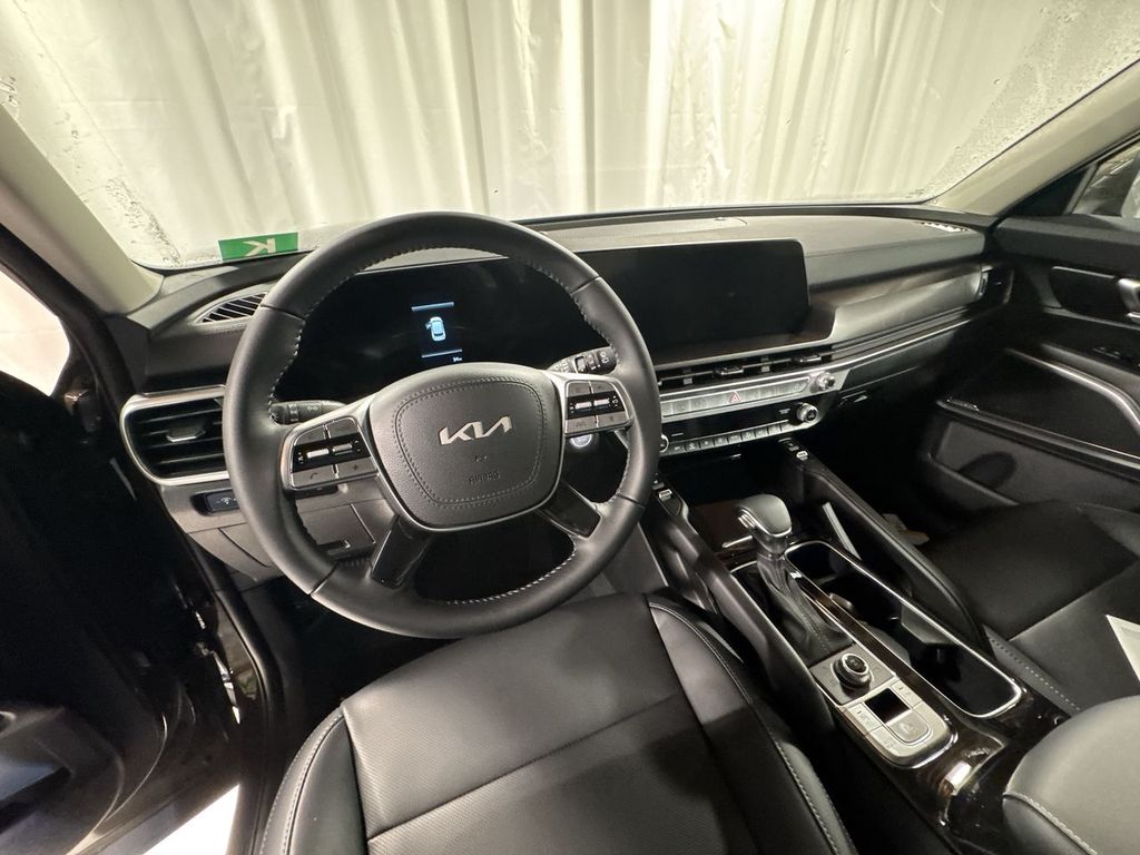 new 2025 Kia Telluride car, priced at $41,179