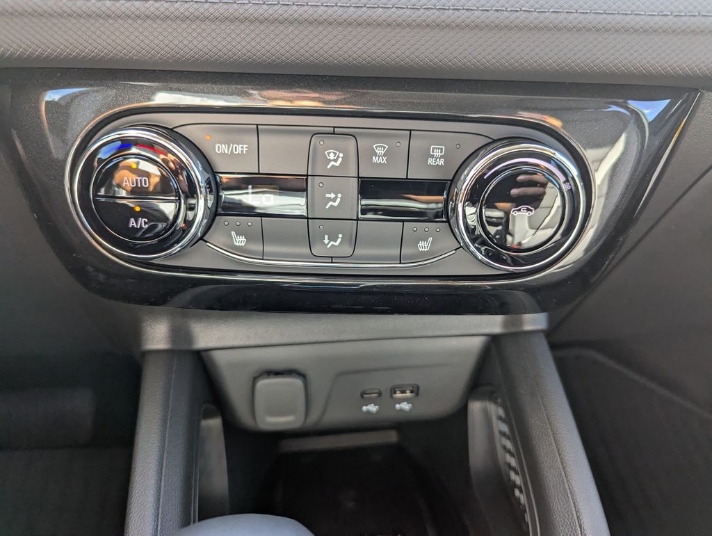 new 2026 Chevrolet TrailBlazer car, priced at $28,475