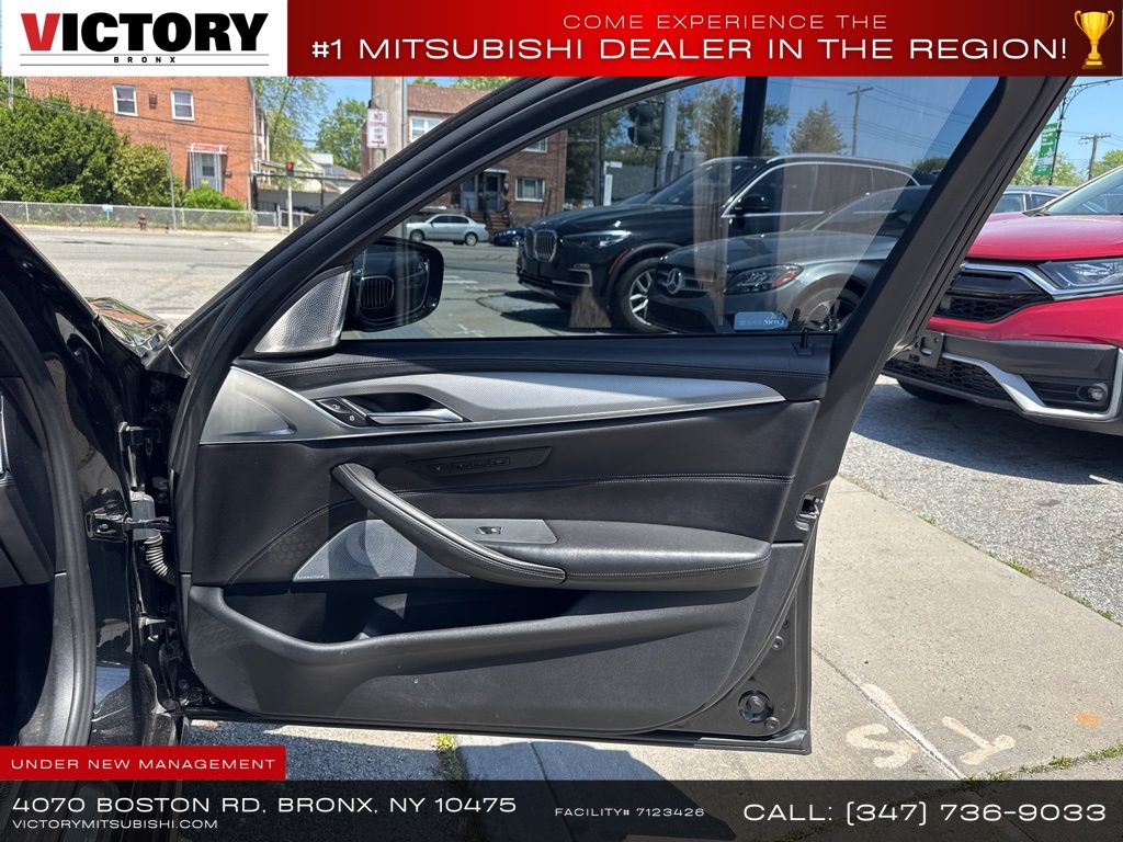 used 2020 BMW M5 car