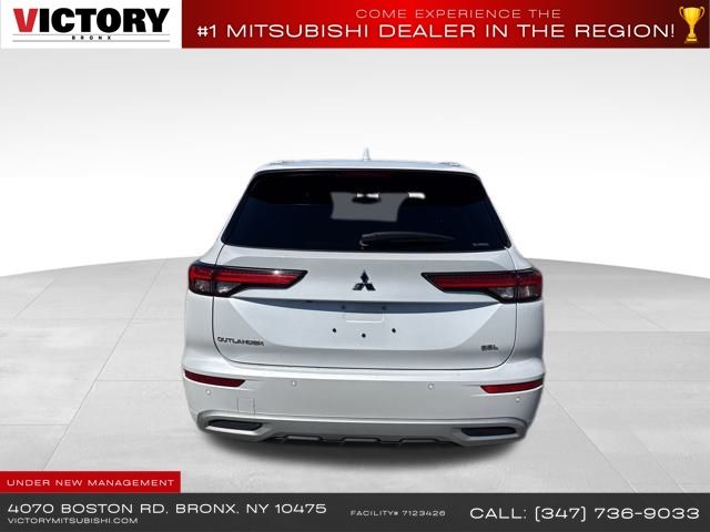 used 2022 Mitsubishi Outlander car, priced at $24,329