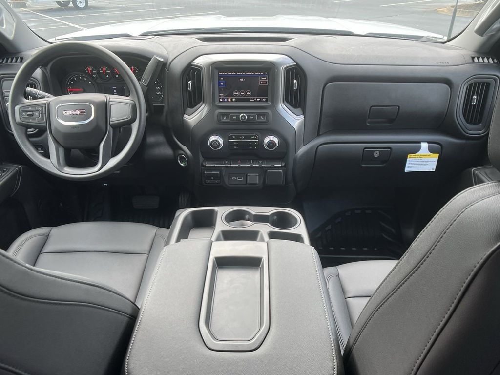 new 2024 GMC Sierra 2500HD car, priced at $46,133