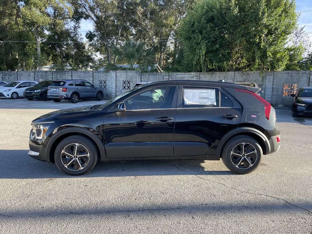 new 2025 Kia Niro car, priced at $29,867