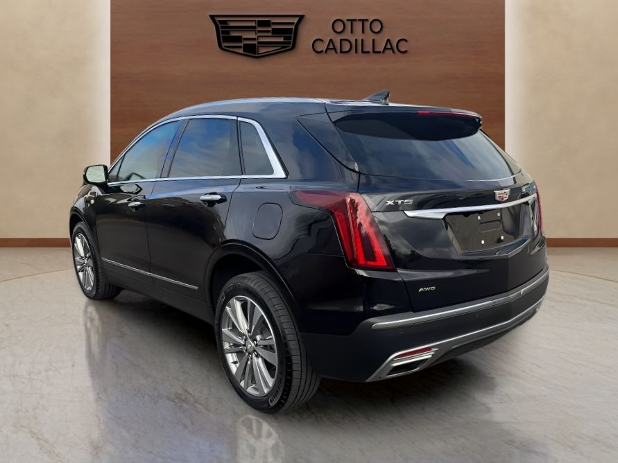 used 2025 Cadillac XT5 car, priced at $46,200