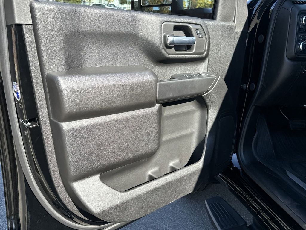 new 2024 GMC Sierra 2500HD car, priced at $59,495