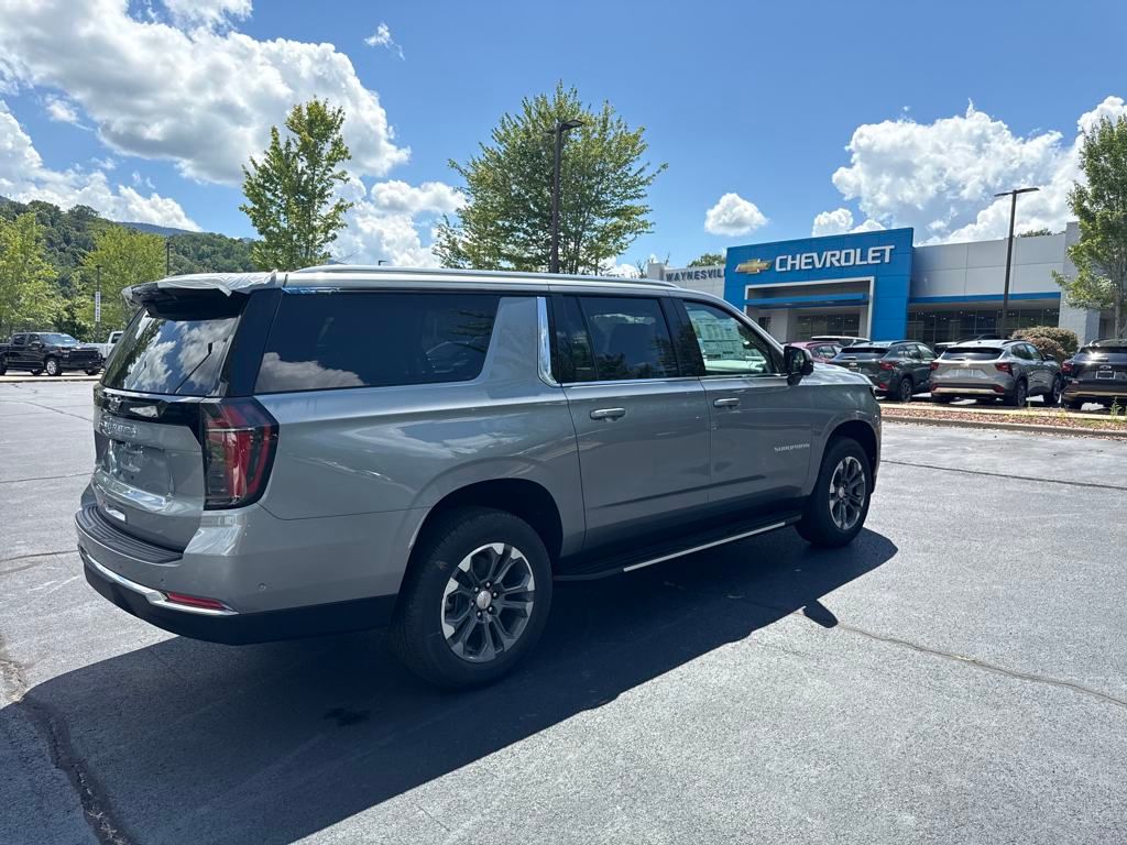 new 2025 Chevrolet Suburban car, priced at $69,445