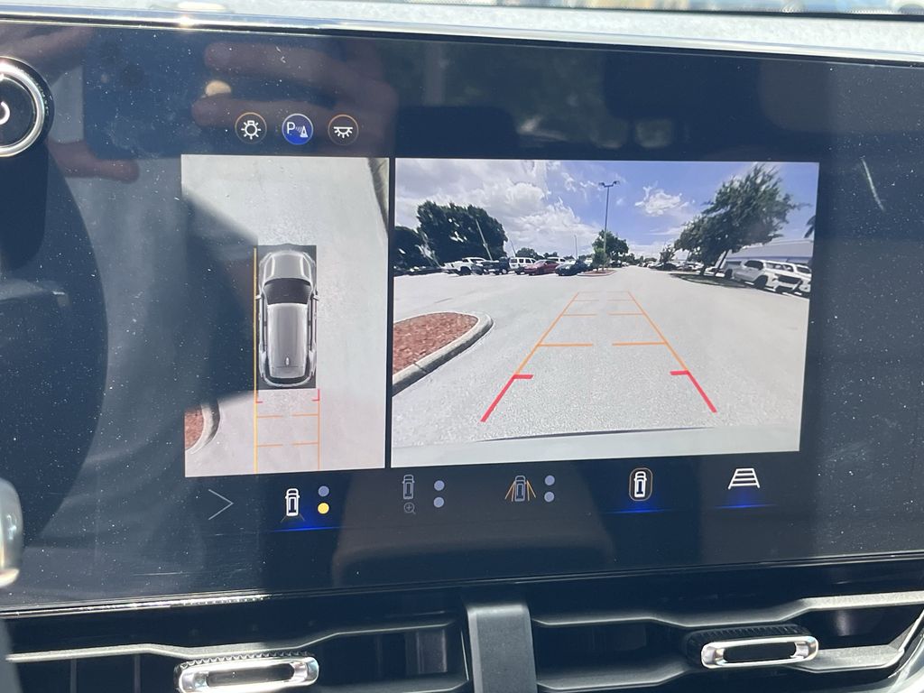 new 2026 Chevrolet Equinox car, priced at $34,189