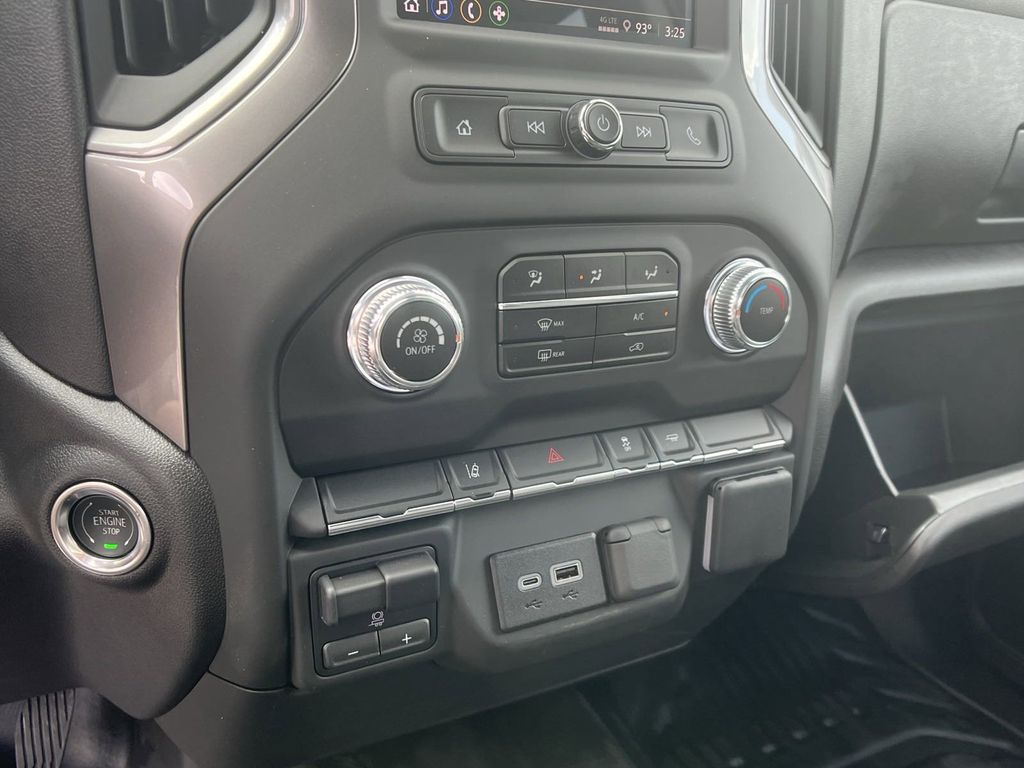 new 2024 GMC Sierra 2500HD car, priced at $46,133