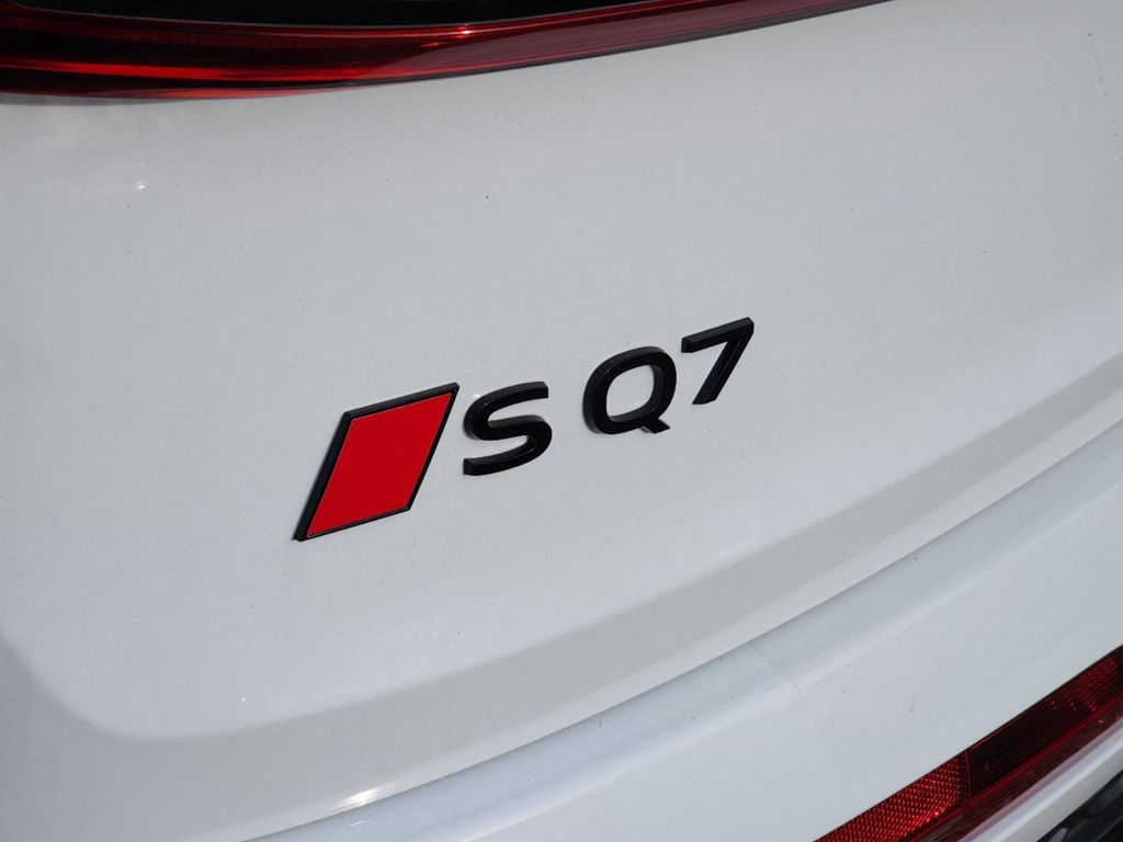 new 2025 Audi SQ7 car, priced at $99,990