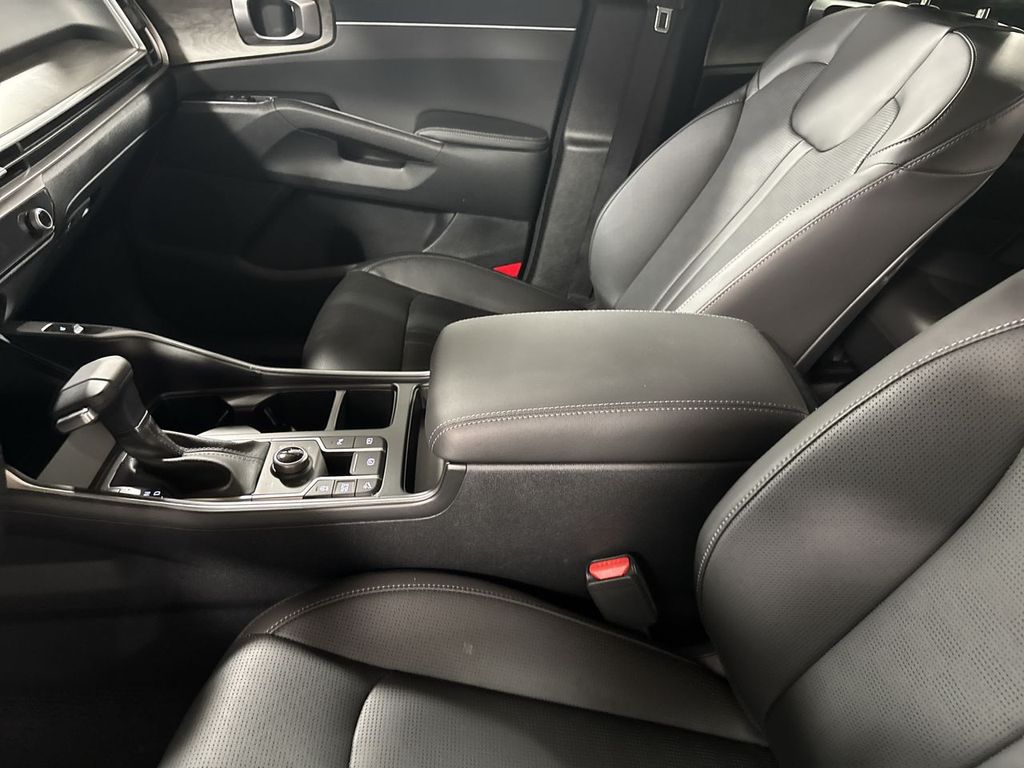 new 2025 Kia Sorento car, priced at $42,312