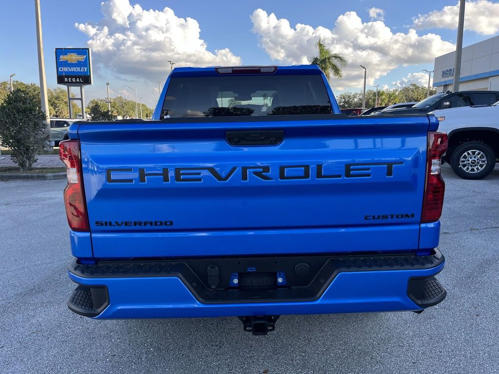 new 2025 Chevrolet Silverado 1500 car, priced at $45,532