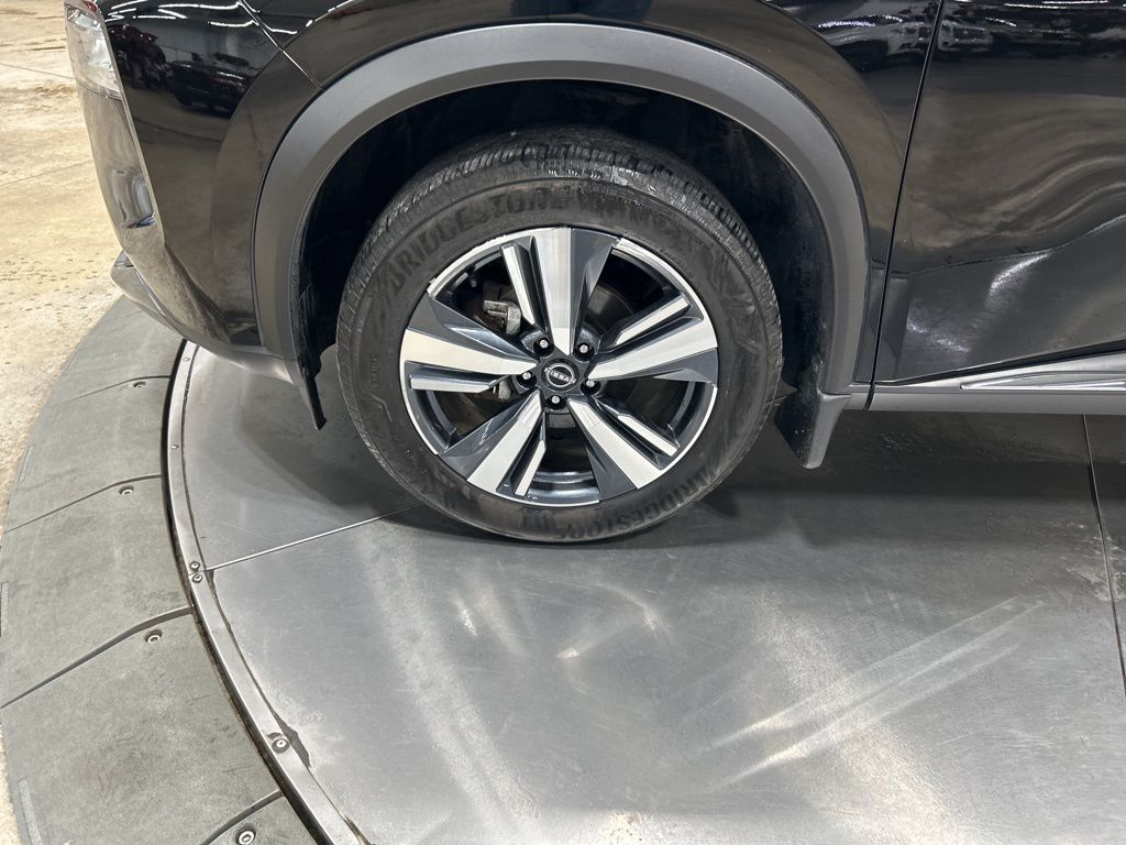 used 2023 Nissan Rogue car, priced at $27,426
