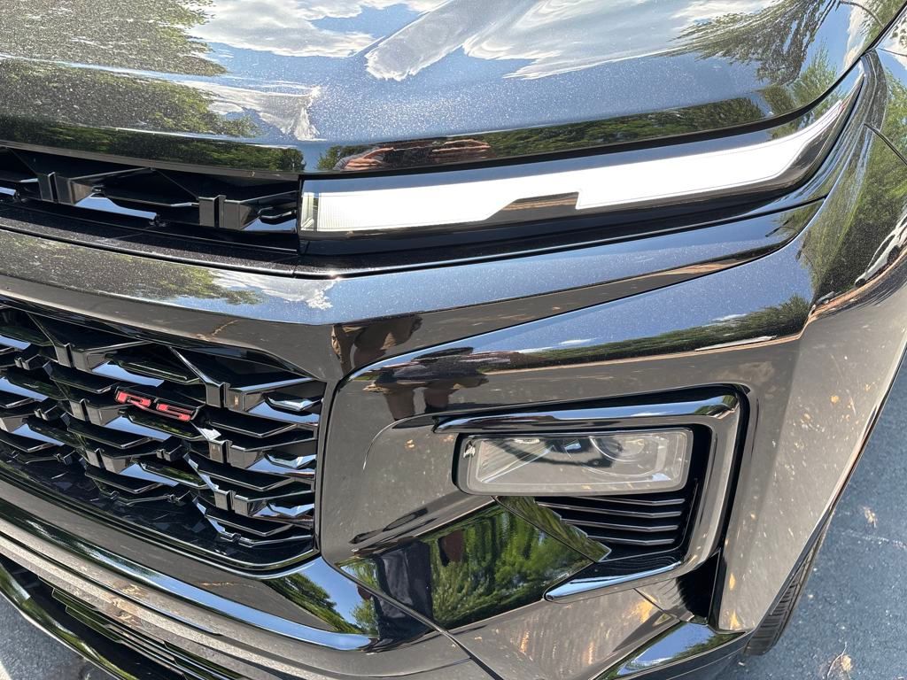 new 2025 Chevrolet Traverse car, priced at $59,095