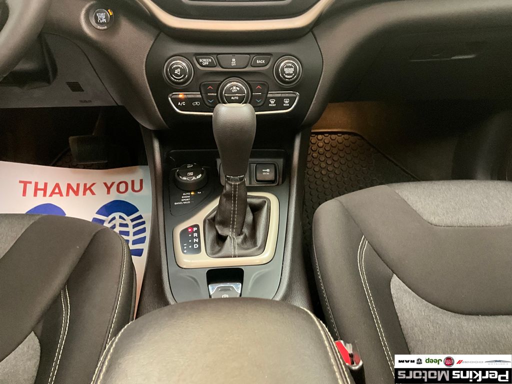 used 2014 Jeep Cherokee car, priced at $12,138