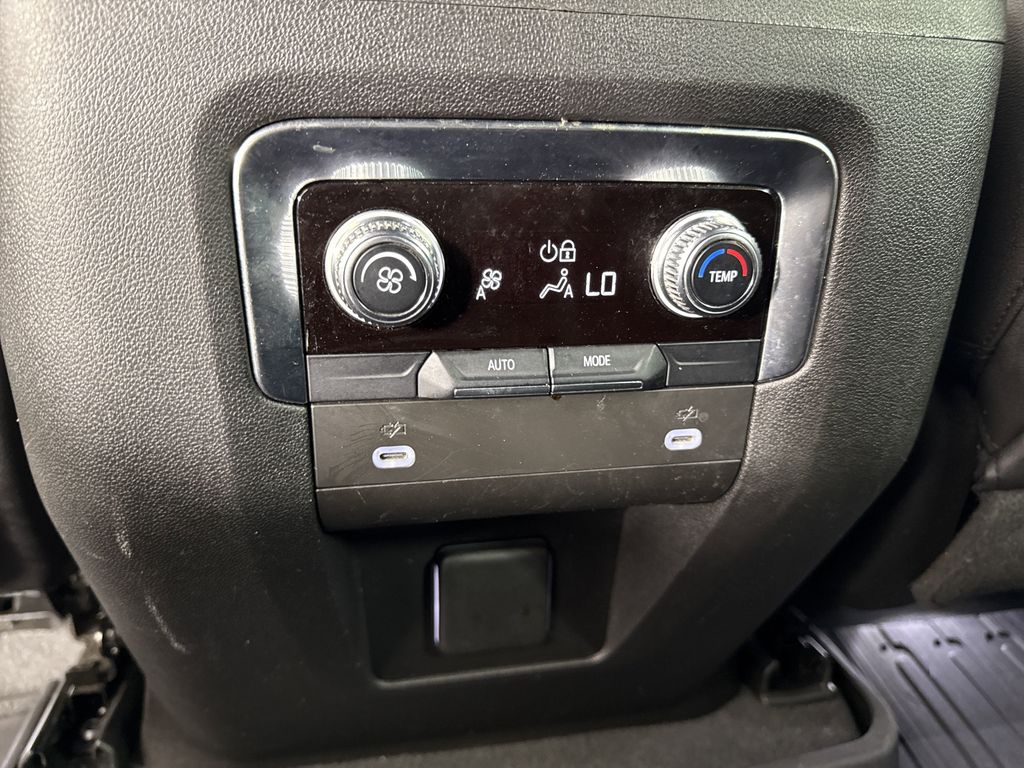 used 2023 GMC Yukon XL car, priced at $55,697