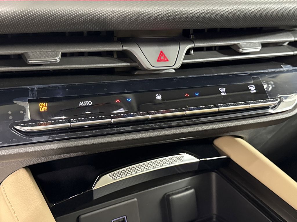 new 2025 Buick Envision car, priced at $35,245