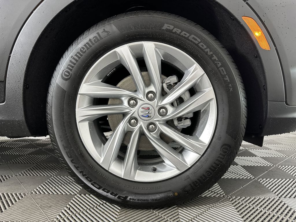 new 2025 Buick Envista car, priced at $25,190