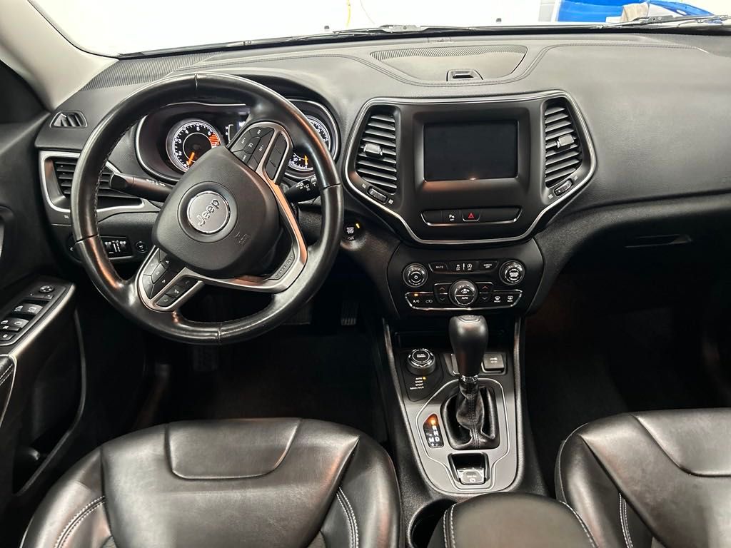 used 2020 Jeep Cherokee car, priced at $19,993