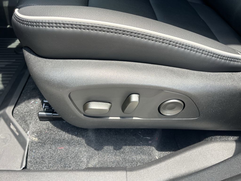 new 2025 GMC Acadia car, priced at $63,600