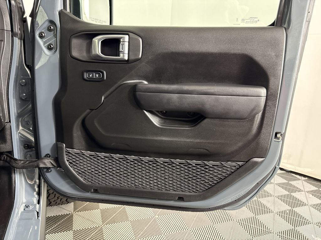 used 2024 Jeep Gladiator car, priced at $42,988