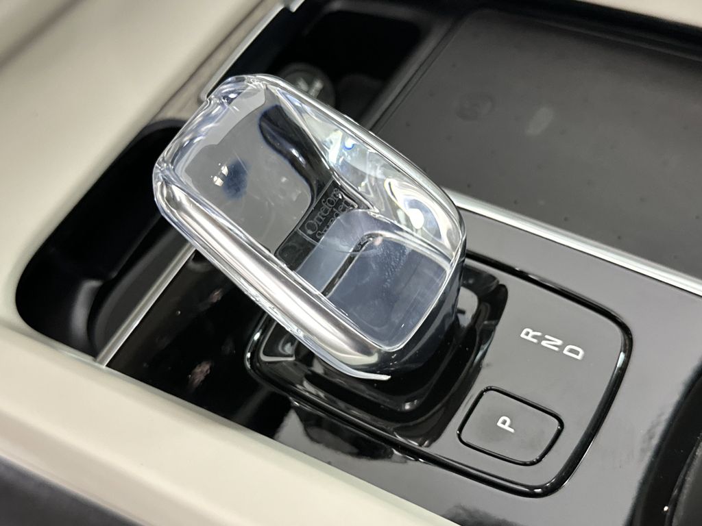 used 2022 Volvo XC60 car, priced at $36,795