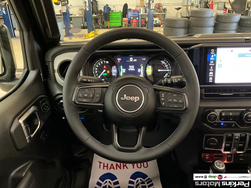 new 2025 Jeep Wrangler car, priced at $59,257