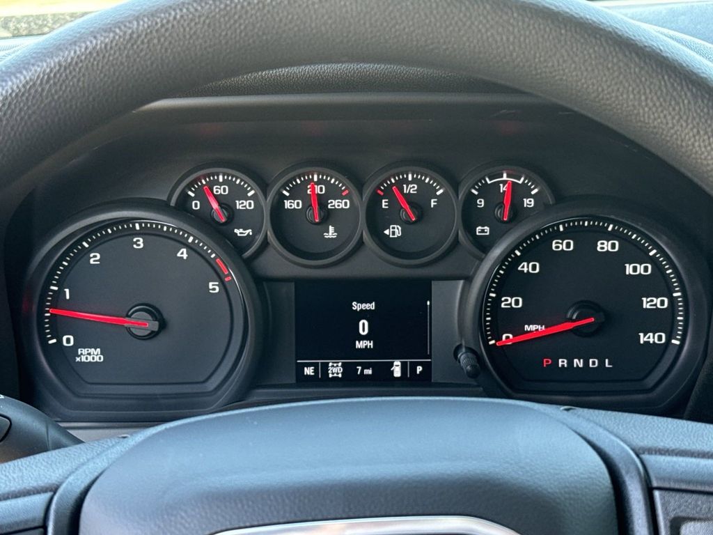 new 2024 GMC Sierra 2500HD car, priced at $59,495