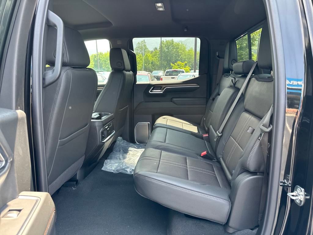 new 2025 Chevrolet Silverado 1500 car, priced at $59,990