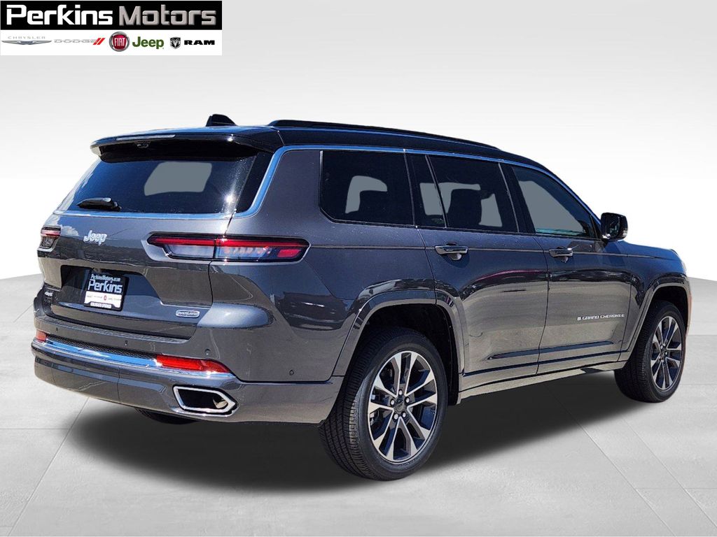 new 2024 Jeep Grand Cherokee L car, priced at $62,419