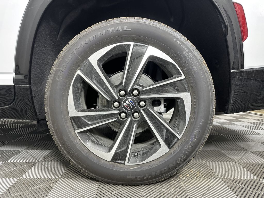 new 2025 Buick Enclave car, priced at $46,335