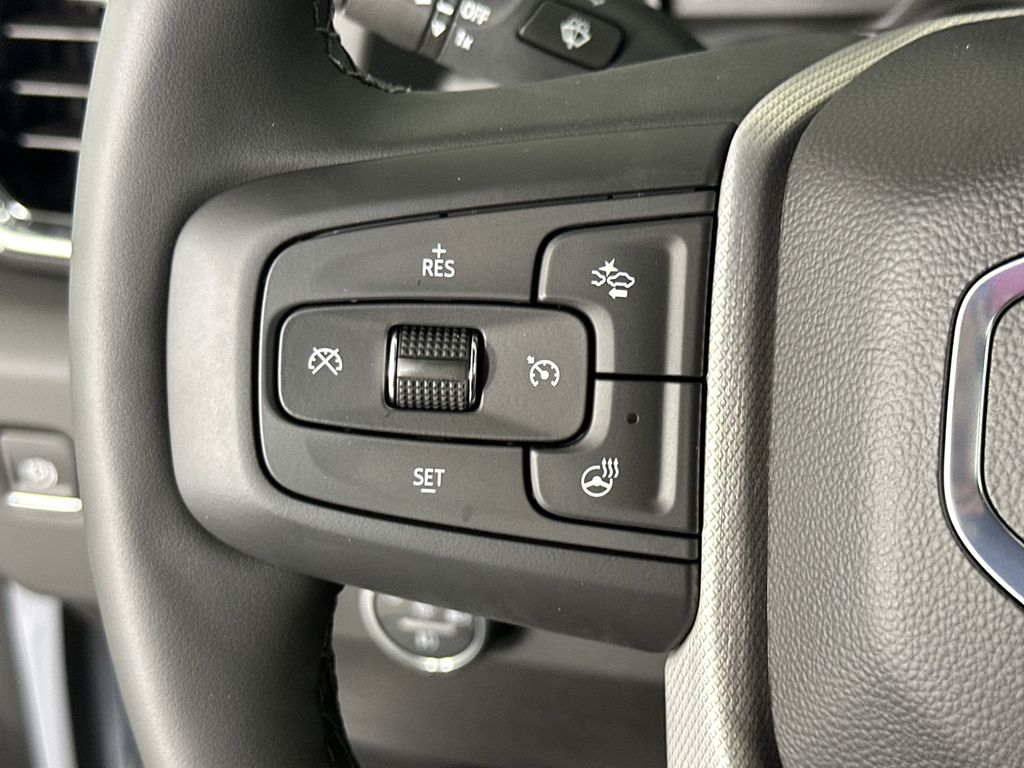 new 2025 GMC Sierra 2500HD car, priced at $85,639