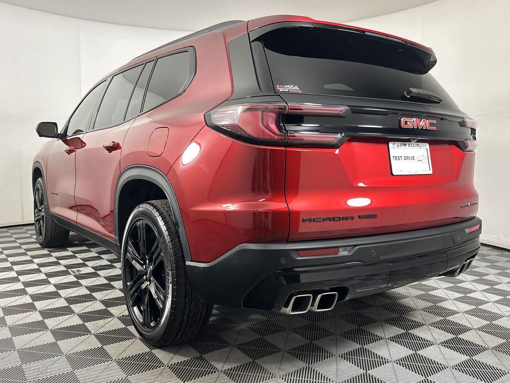 used 2024 GMC Acadia car, priced at $43,297