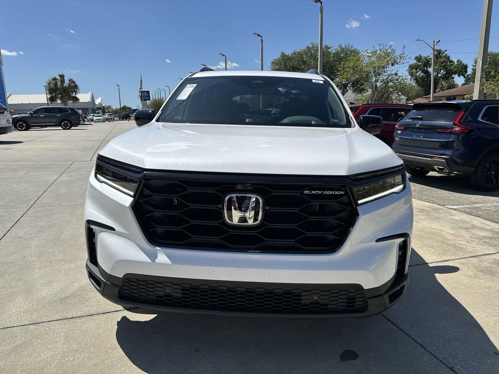 new 2025 Honda Pilot car, priced at $56,485