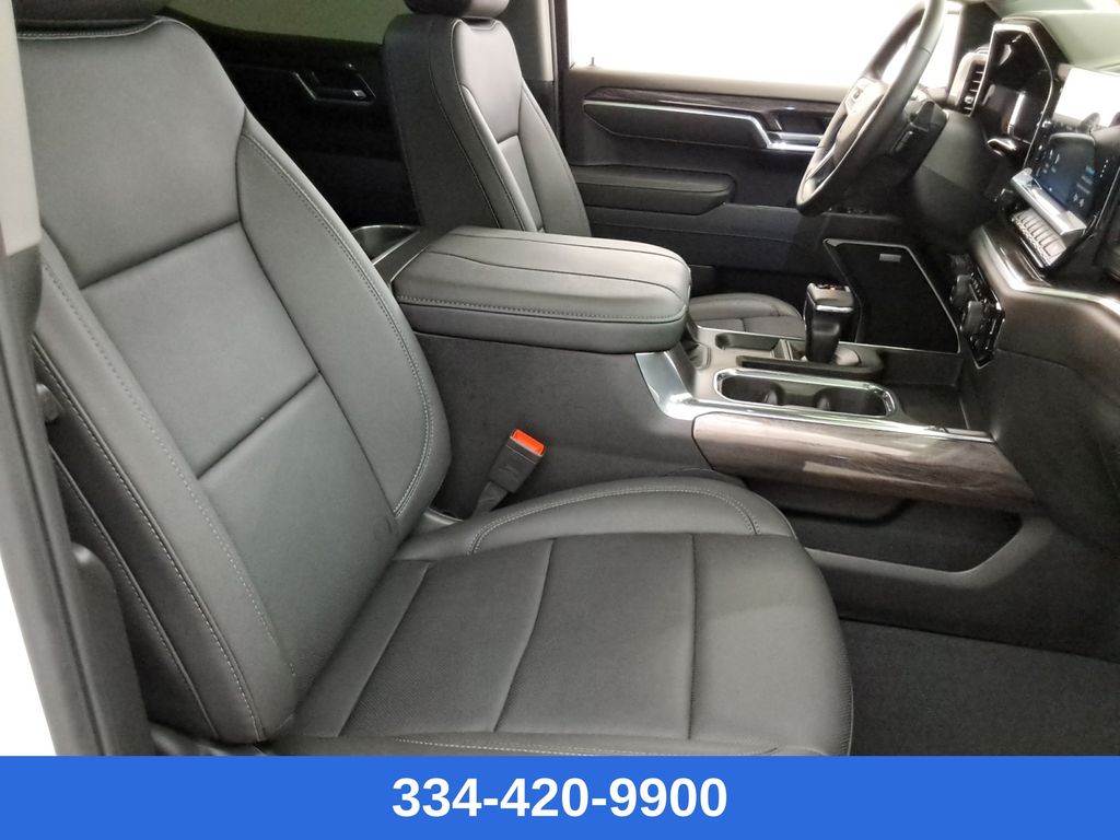 used 2025 Chevrolet Silverado 1500 car, priced at $55,252