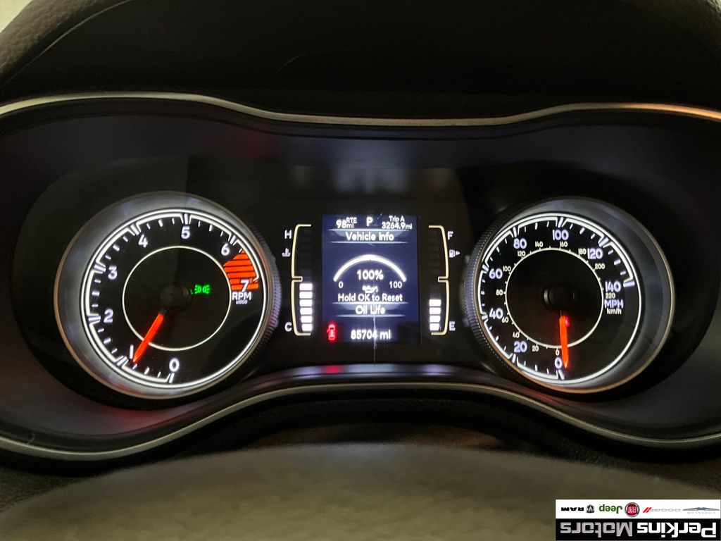 used 2020 Jeep Cherokee car, priced at $16,783