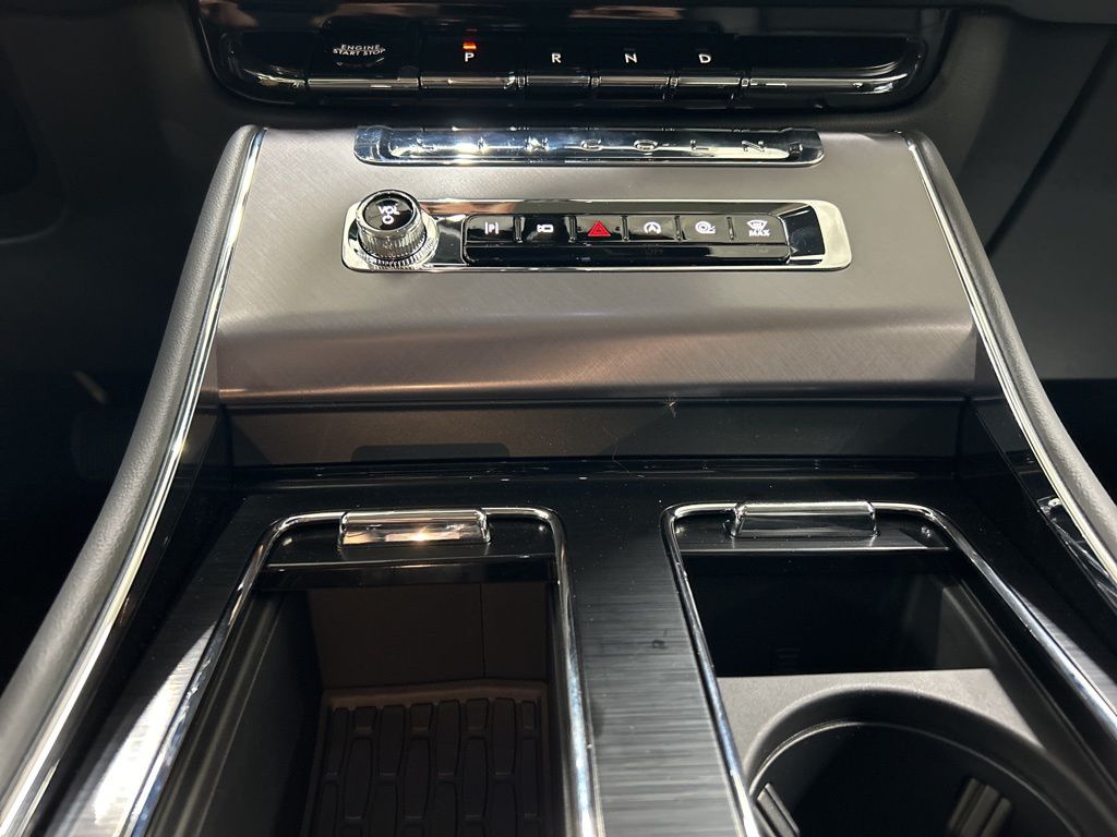 new 2026 Lincoln Aviator car, priced at $62,977