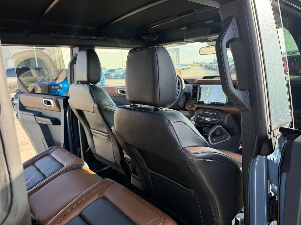 new 2024 Ford Bronco car, priced at $50,252