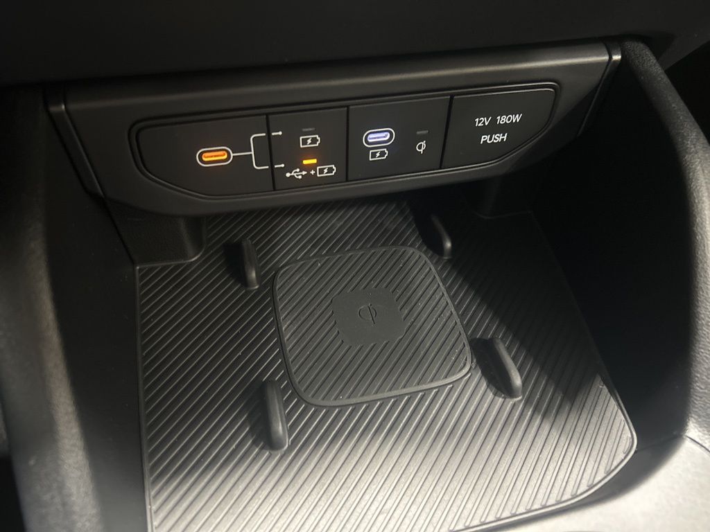 new 2025 Kia K4 car, priced at $24,333
