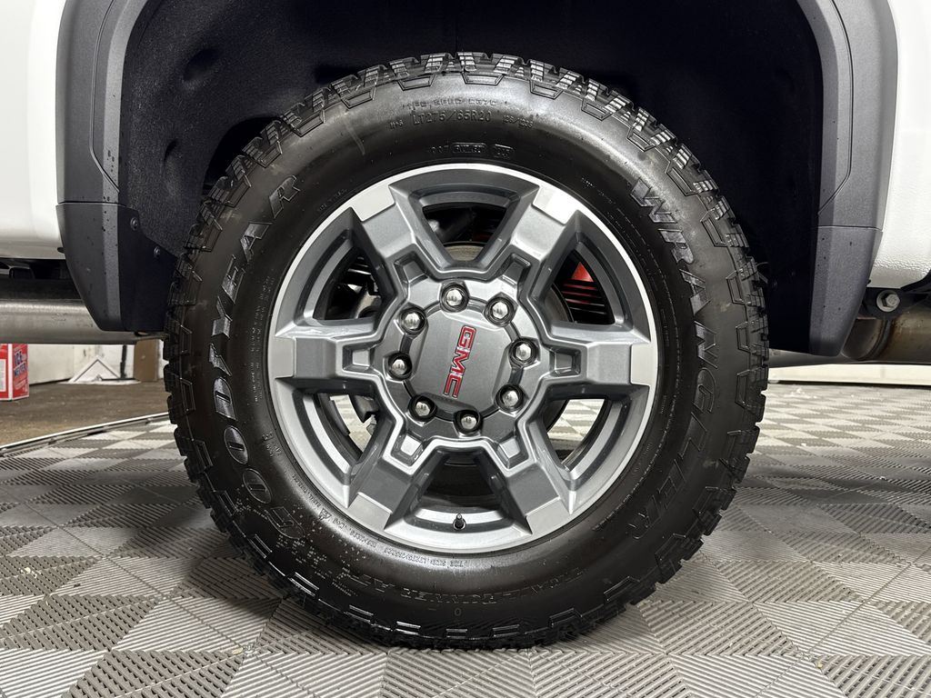 new 2025 GMC Sierra 2500HD car, priced at $78,970
