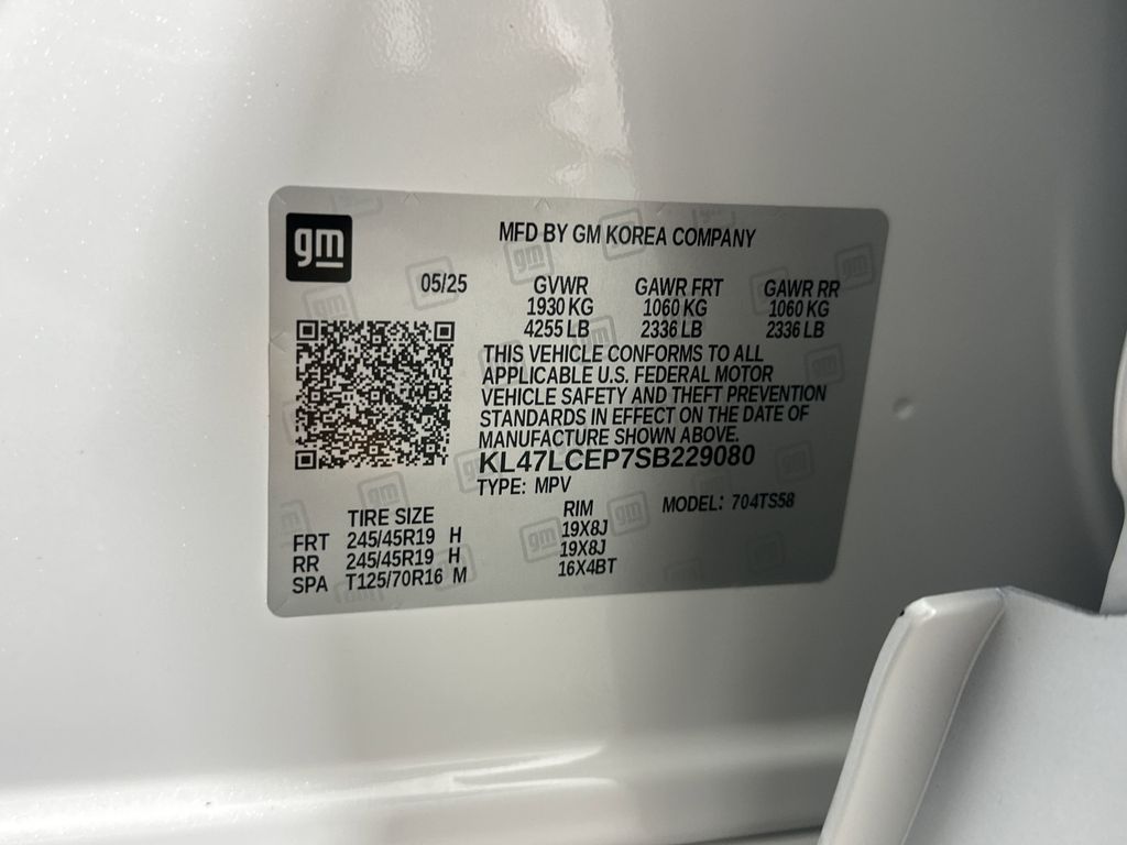 new 2025 Buick Envista car, priced at $30,095