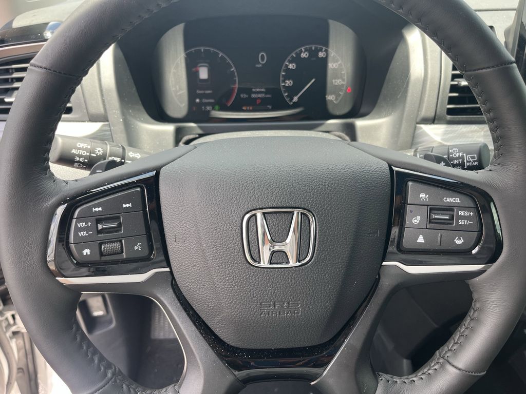 new 2025 Honda Odyssey car, priced at $50,962