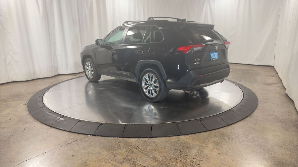 used 2020 Toyota RAV4 car, priced at $26,185