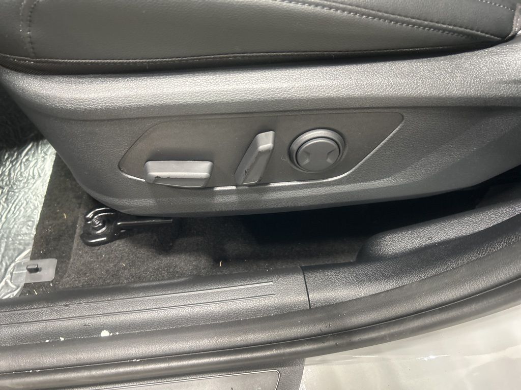 new 2026 Kia Sportage car, priced at $33,377
