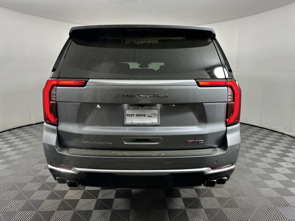 new 2025 GMC Yukon XL car, priced at $92,154
