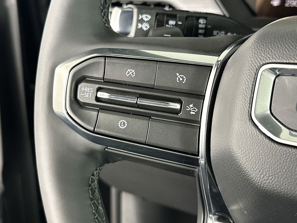new 2025 GMC Acadia car, priced at $46,425