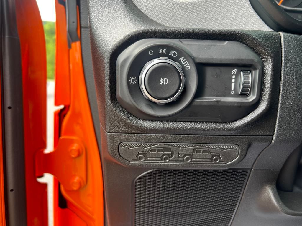 new 2025 Jeep Wrangler car, priced at $49,129
