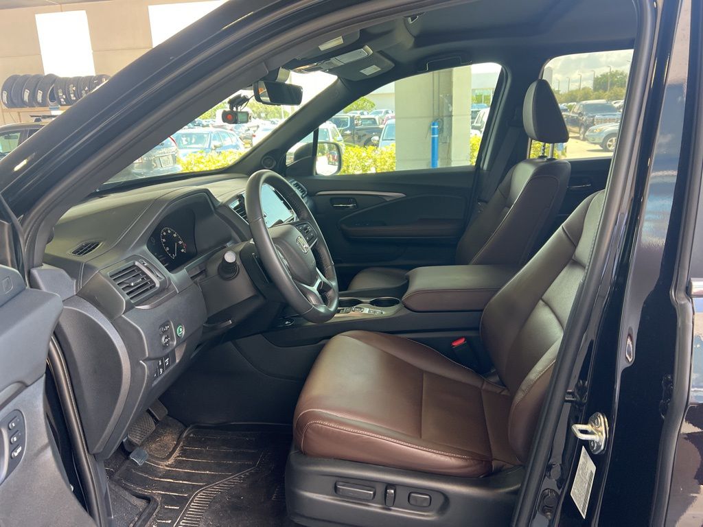 used 2024 Honda Ridgeline car, priced at $37,491